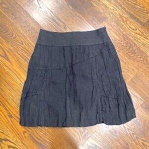 Like New TEENFLO 100% Wool Black puff skirt sz 10